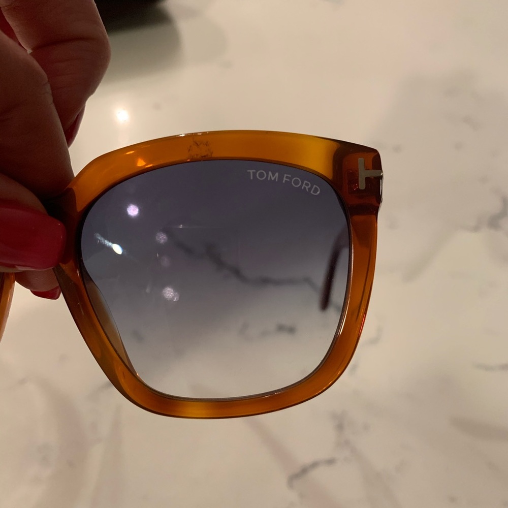 Tom Ford Sunglasses - Picture 3 of 8